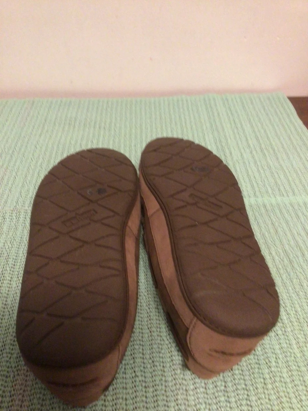 l.L.Bean Moccasin with faux fur lining cozy,warm , comfy  indoor wear  SZ 13 M m